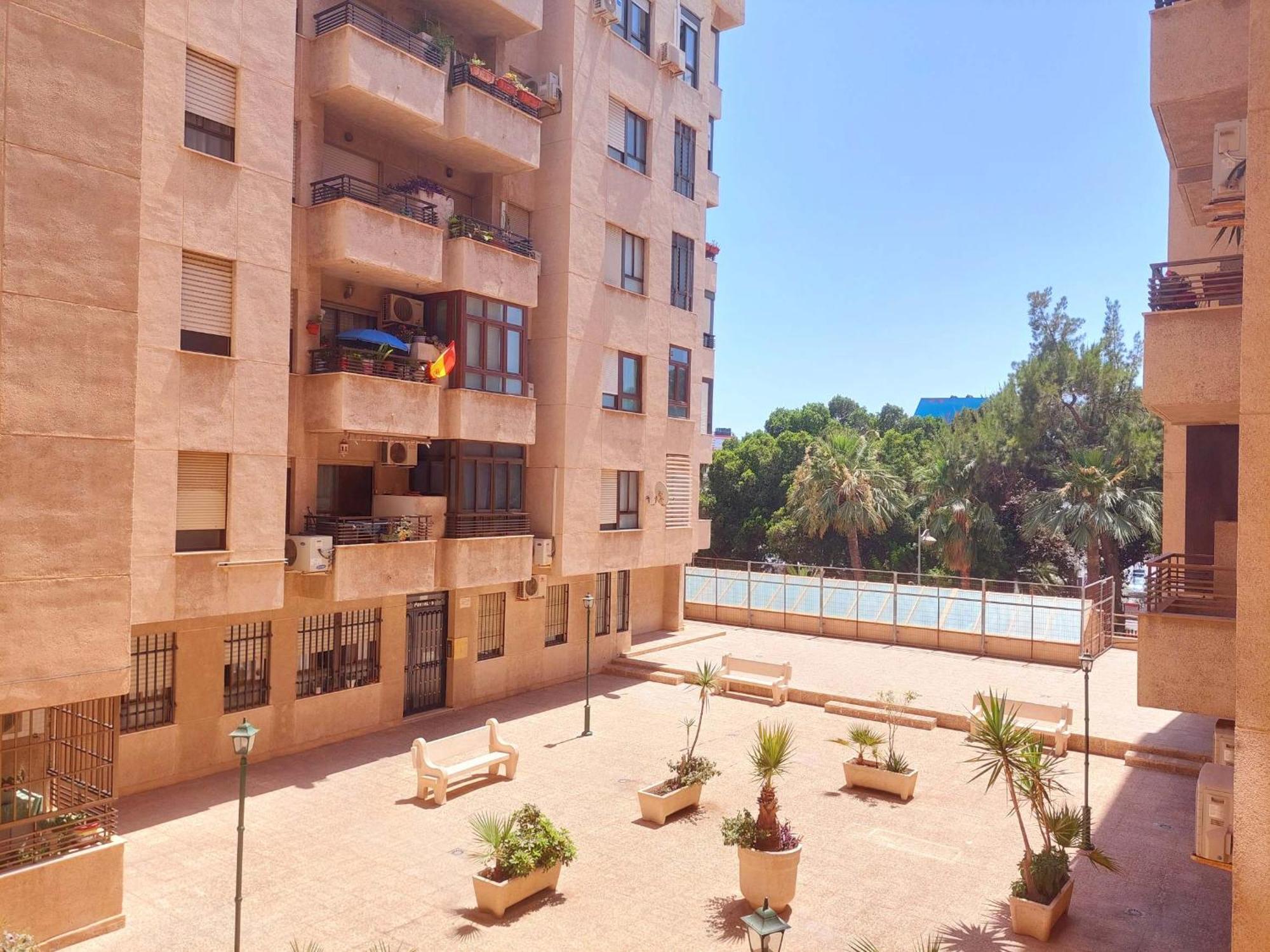 Апартаменты Piso Museo Del Realismo - Catedral - Alcazaba Con Parking Gratis - Super Wifi Альмерия Экстерьер фото